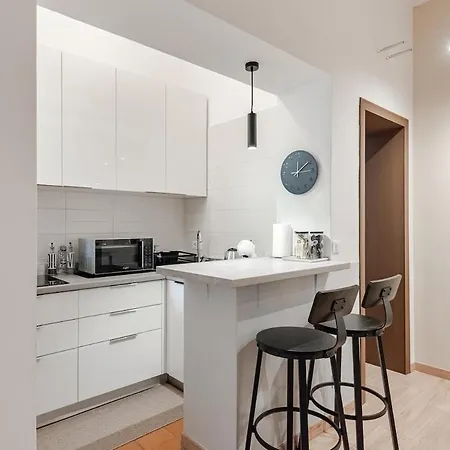 Apartamento Centro Storico - Stazione A 500m Strategico Elegant Loft *